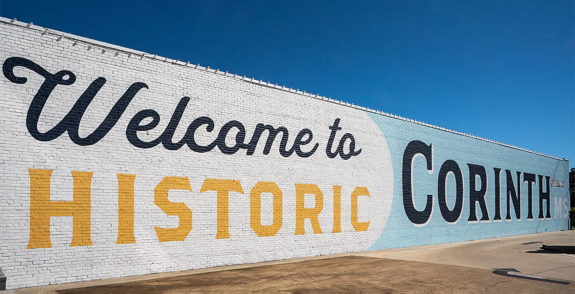 Welcome to Historic Corinth mural on a downtown Corinth wall